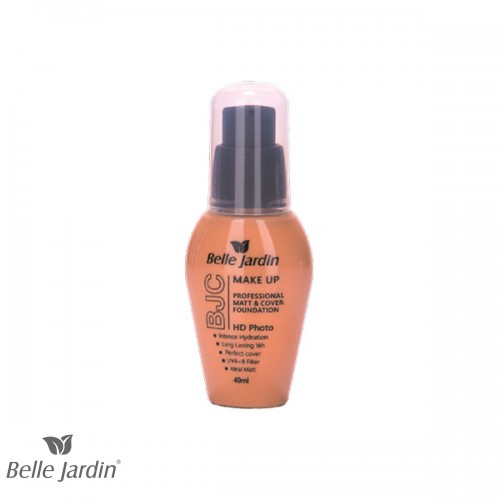 PROFESSIONAL FOUNDATION - tečni puder za savršeni dugotrajni mat izgled (16h), ujednačene nijanse tena i glatkog osećaja sa UV + B filterom 40ml